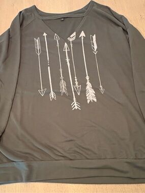 Torrid Olive Green Arrow Graphic V-Neck Sweatshirt